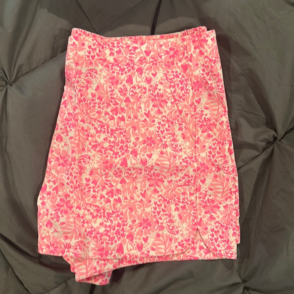 Lilly Pulitzer shorts great condition only wore once